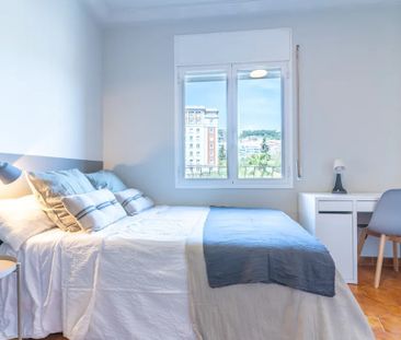 Plaça dAlfons el Savi, Barcelona, Catalonia 08025 - Photo 4