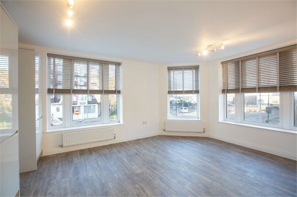 Combedale Road, London - Photo 1