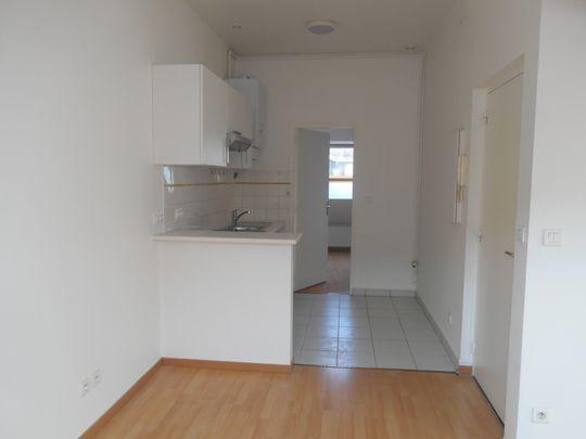 Appartement RUE BACQUENOIS - Photo 1
