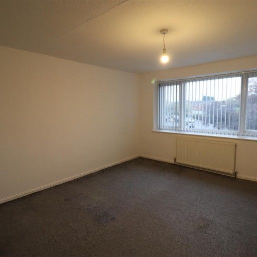 1A Ringwood Highway, Potters Green, Coventry. - Photo 1