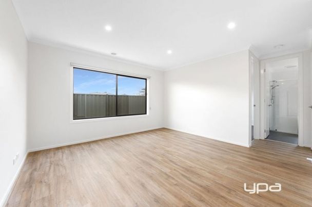 5 Movida Way, Rockbank - Photo 1