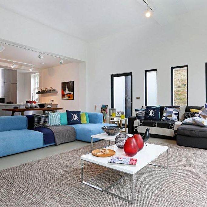 5 bedroom detached house to rent - Photo 1