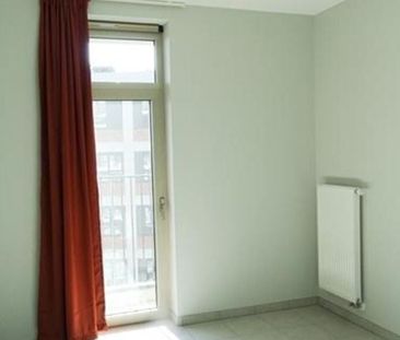 Appartement te huur in Antwerpen voor € 795 met 1 slaapkamer - Photo 4