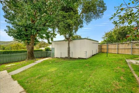 The Ideal Family Home - Conveniently located to all amenities - Photo 5