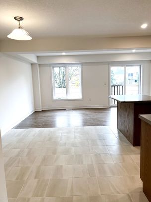 For Lease - 119 Mullin Street, Grey Highlands, Ontario - Photo 1