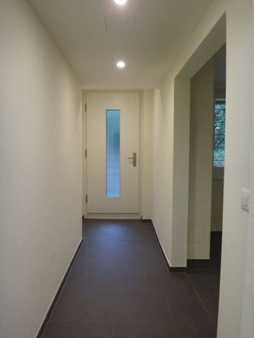 "Sanierte Wohnung mit Sitzplatz an ruhiger Lage" - Foto 2