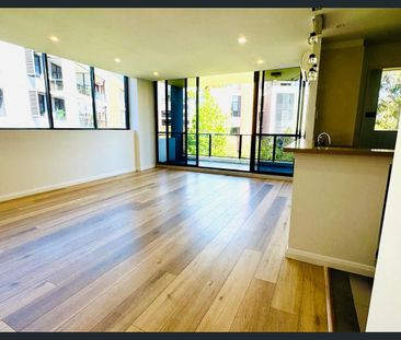 Spacious North Facing 2-Bedroom Apartment in St Ives North School C... - Photo 1