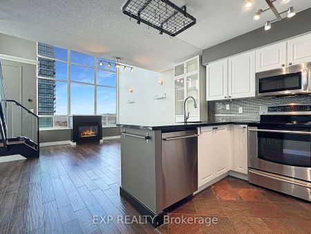 Mystic Pointe Lofts , #PH832 - Photo 3