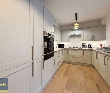 Exeter Road, Newmarket - Photo 5