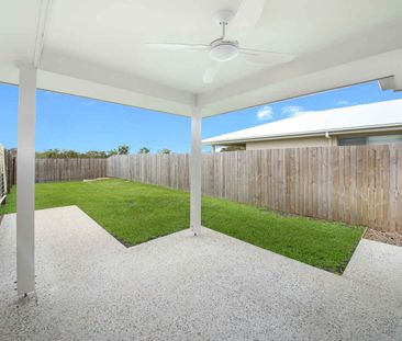 A Gem in Peregian Springs!! - Photo 5