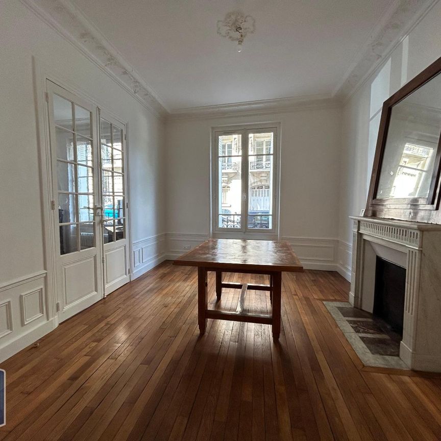 Location Appartement 4 pièces 81m² COURBEVOIE 92400 - Photo 1