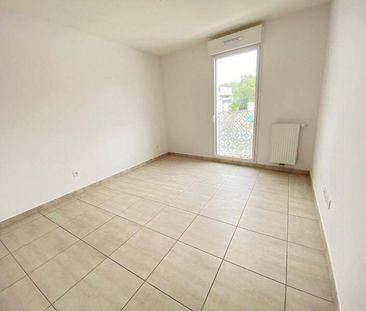 Location appartement récent 3 pièces 64 m² à Saint-Gély-du-Fesc (34... - Photo 5