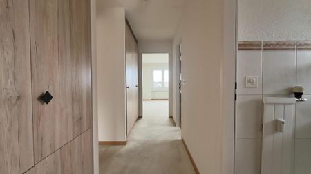 Gepflegte 4.5 Zimmer-Wohnung an privilegierter Lage - Photo 3