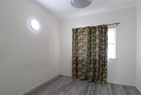 2 BEDROOM UNIT CLOSE TO THE BEACH - Photo 5