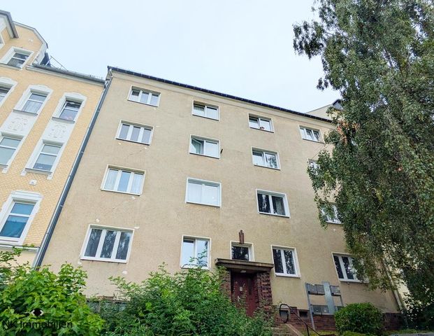 ++ frisch renovierte, gemütliche 3-Raum Wohnung - mit Einbauküche, in Zentrumsnähe ++ - Photo 1