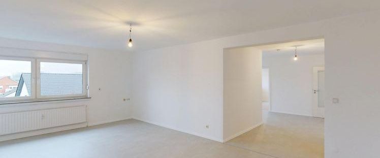 Frisch renovierte 3-Zimmer-Wohnung mit neuer Einbauküche und Balkon in Hamm-Wiescherhöfen - Photo 1