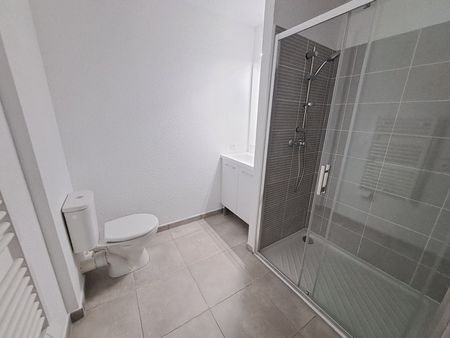 Location Appartement 2 pièces 46m² PERPIGNAN 66000 - Photo 5