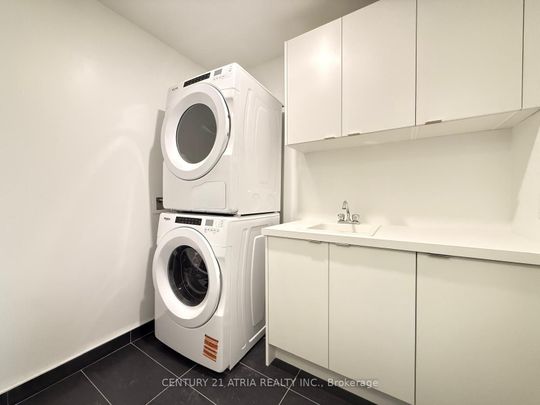 For Lease - 259 The Kingsway N/A Unit# 506, Toronto, Ontario - Photo 1