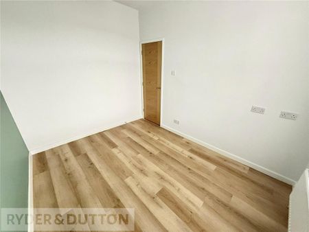 2 bedroom terraced house to rent - Photo 5