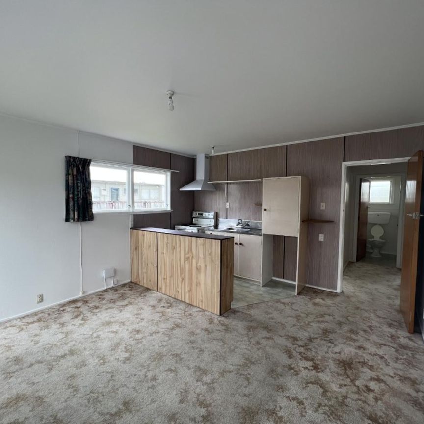 Live Near Tahunanui Beach – 1-Bedroom Unit - Photo 1