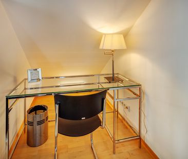Quiet attic apartment with a beautiful view - Photo 4