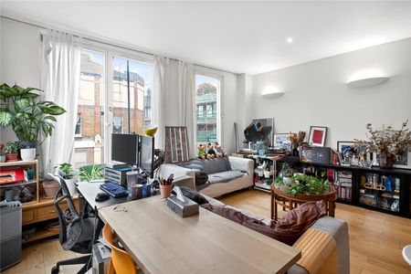 Clarence Road, London, E5 8EE - Photo 5