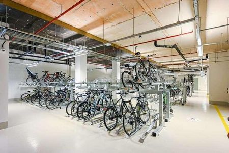 Laurel Point, East Village, Stratford, E20 - Photo 2