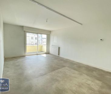 Location Appartement 4 pièces 80m² BOURGES 18000 - Photo 1