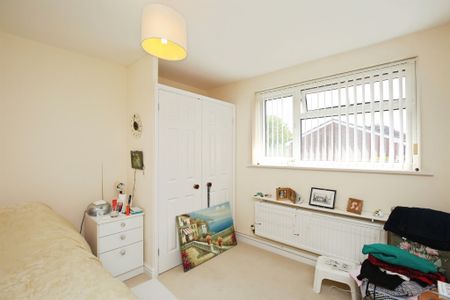 Sint Niklaas Close, Abingdon - Photo 4