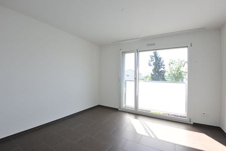 "Living on the sunny side of Brugg" - Photo 2