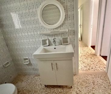 Ανακαινισμένο Διαμέρισμα 80 τ.μ. στον 2ο Όροφο στο Γαλάτσι, € 720, ... - Φωτογραφία 6
