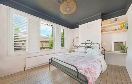 3 Bed Terraced House, Lymington Avenue, N22 - Photo 2