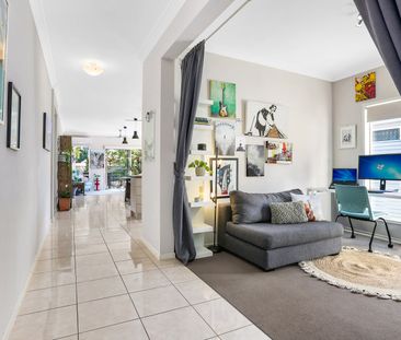 8 Stavewood Street, Meridan Plains QLD 4551 - House For Rent | Domain - Photo 3