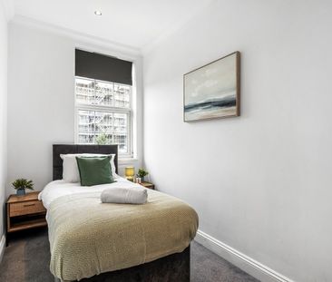 2 Bed Flat, Richmond Place, BN2 - Photo 3