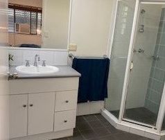 8/300 Sir Fred Schonell Drive, St Lucia, QLD 4067 - Photo 1