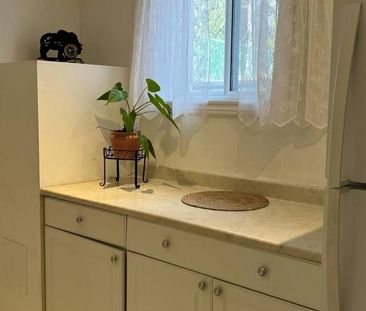 For Lease - 299 Towercrest Drive Unit# Basement, Newmarket, Ontario - Photo 6