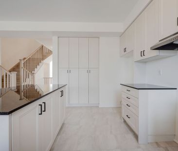 For Lease - 78 Fieldfare Road, Brampton, Ontario - Photo 2