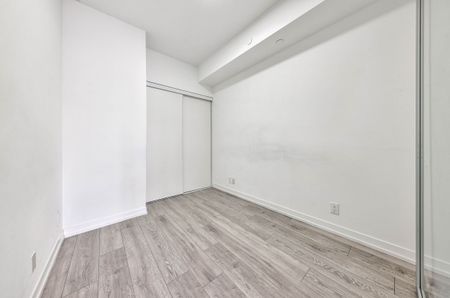 For Lease - 2020 Bathurst Street Unit# 339, Toronto, Ontario - Photo 4