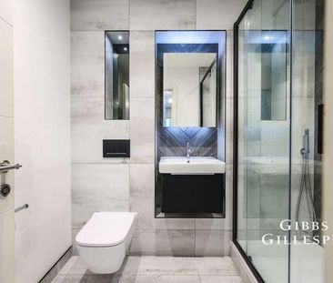 Memorial Avenue, Slough, Berkshire, SL1 - Photo 1