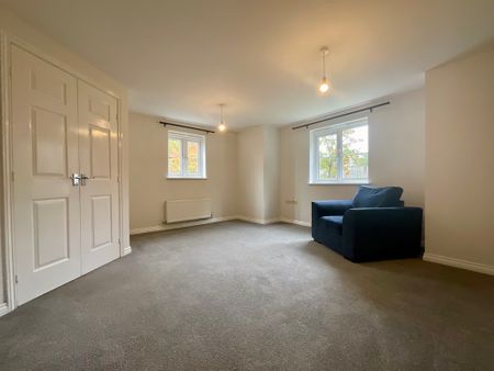 2 bedroom Flat to let - Photo 5