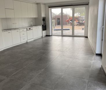 Appartement te huur in Heppen voor € 995 met 2 slaapkamers - Photo 1