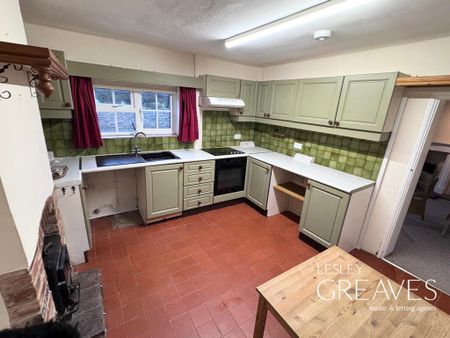 2 bedroom cottage to rent - Photo 2