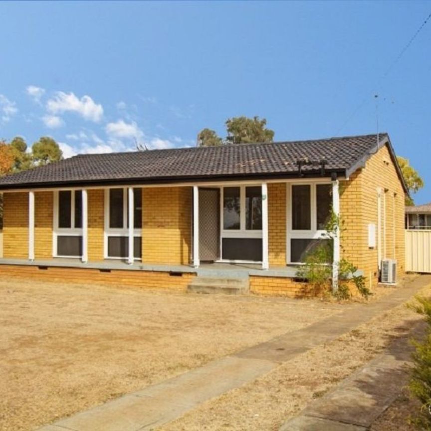 44 Tingira Avenue - Photo 1