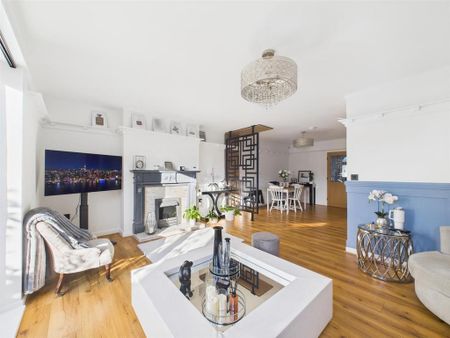 3 bedroom terraced house to rent - Photo 2