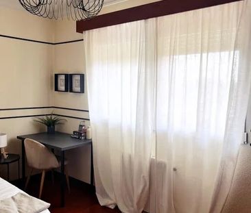 Calle Jaenar, Madrid, Community of Madrid 28043 - Photo 1