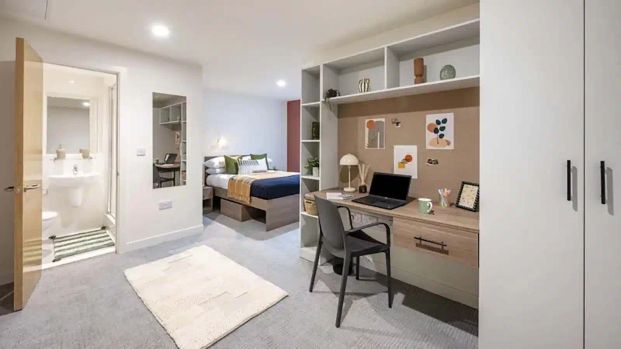 Classic En-suite Plus - Photo 1