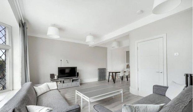 House share to rent - Photo 1