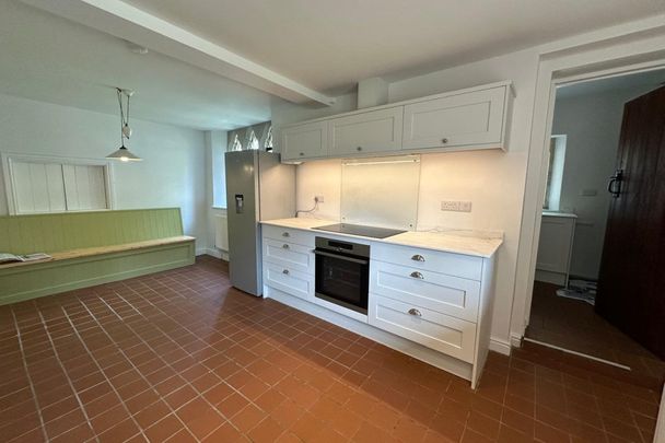 The Street, Grittleton, CHIPPENHAM - Photo 1