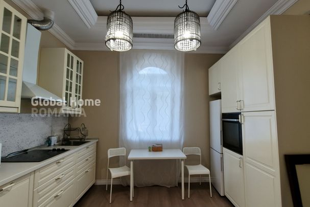 Vila D+P+E+M | Birouri | Parcul Carol | Bulevardul Libertati - Fotografie 1