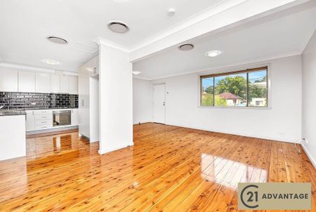 Modern 3-Bedroom Home in a Prime Wentworthville Location - Photo 5